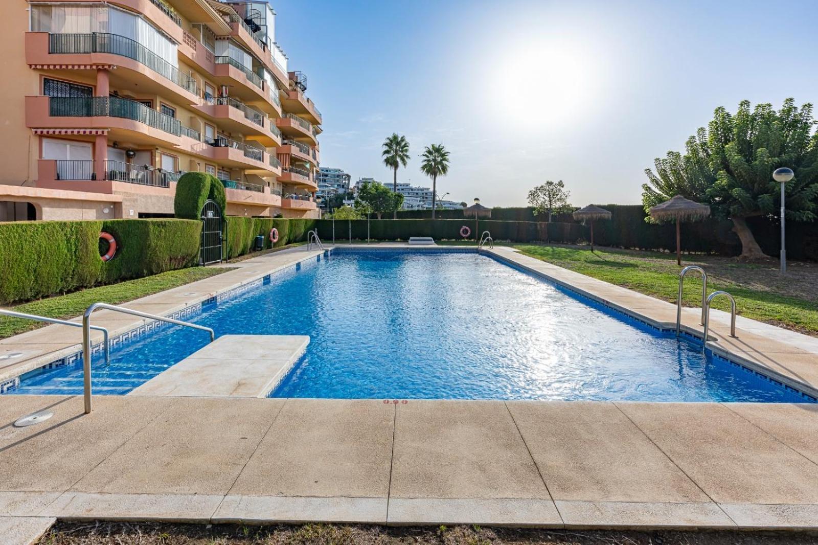 Apartamento Acogedor Con Vista Al Mar Malaga Exterior photo