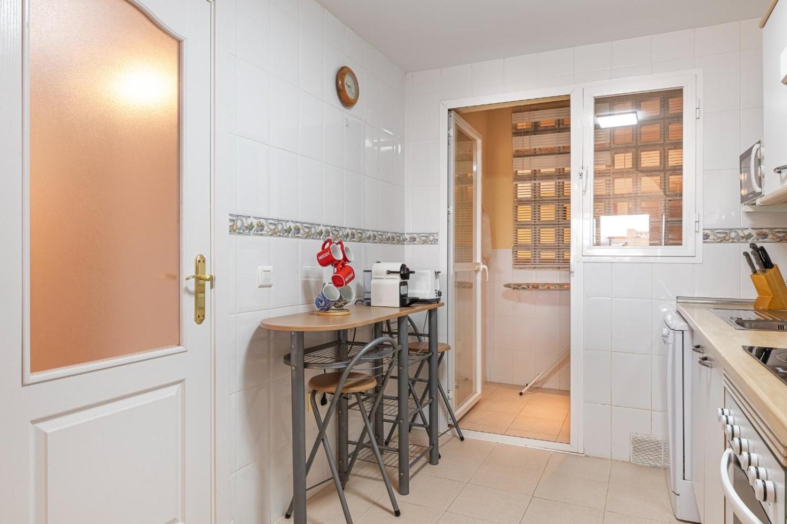 Apartamento Acogedor Con Vista Al Mar Malaga Exterior photo